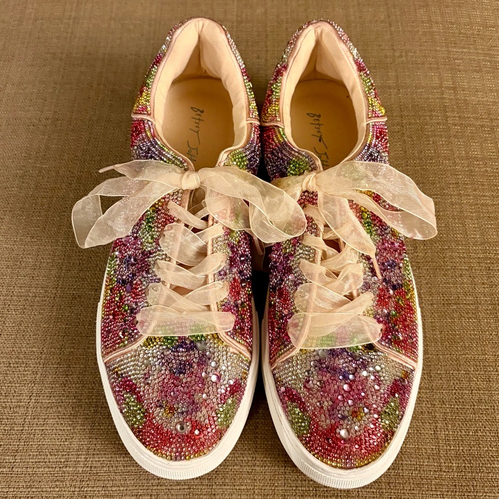 Betsey Johnson Sidny Platform Floral Rhinestone Sneakers, Size 10